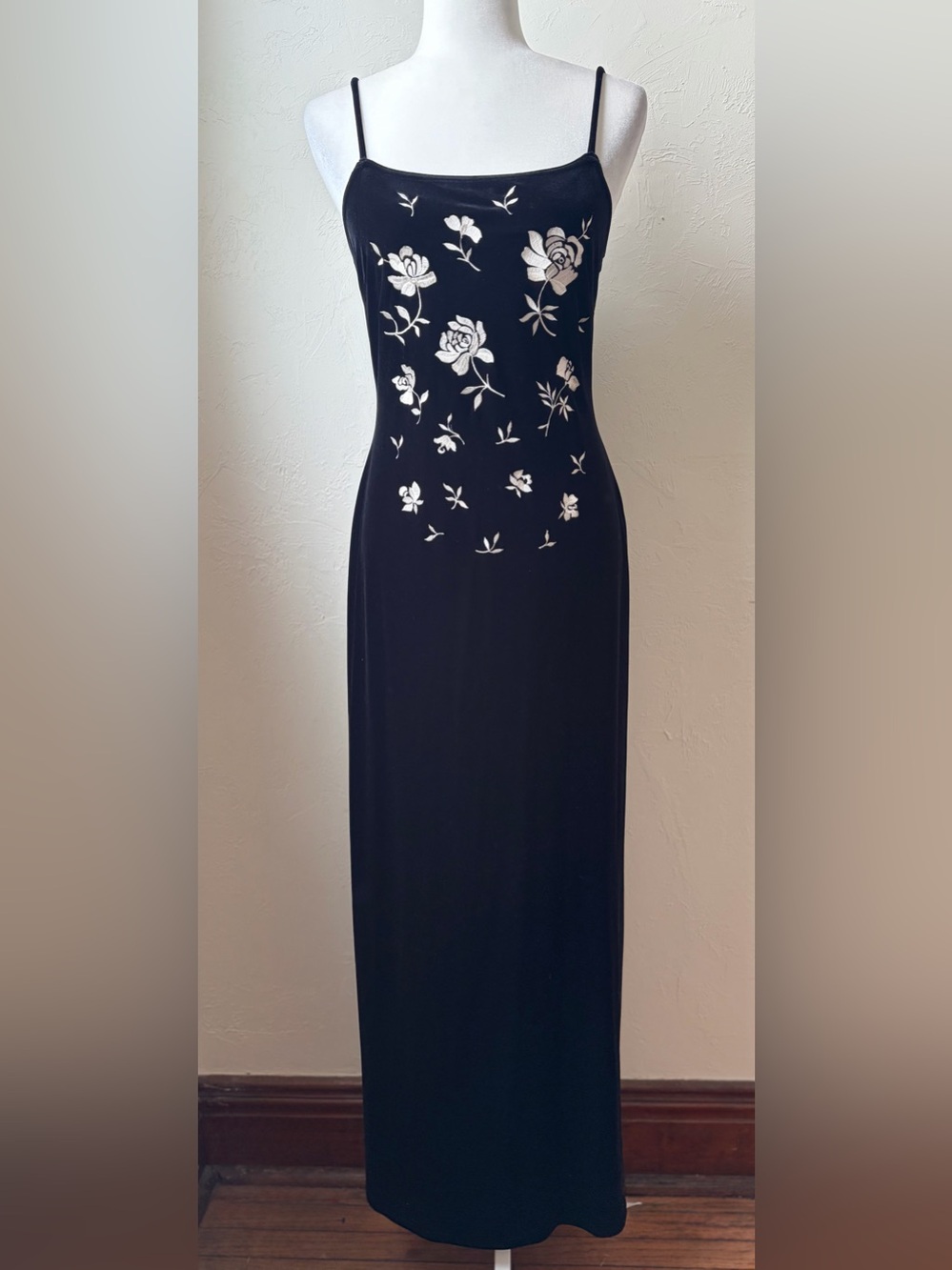 Scene Weaver Black Maxi Dress with White Floral Embroidery